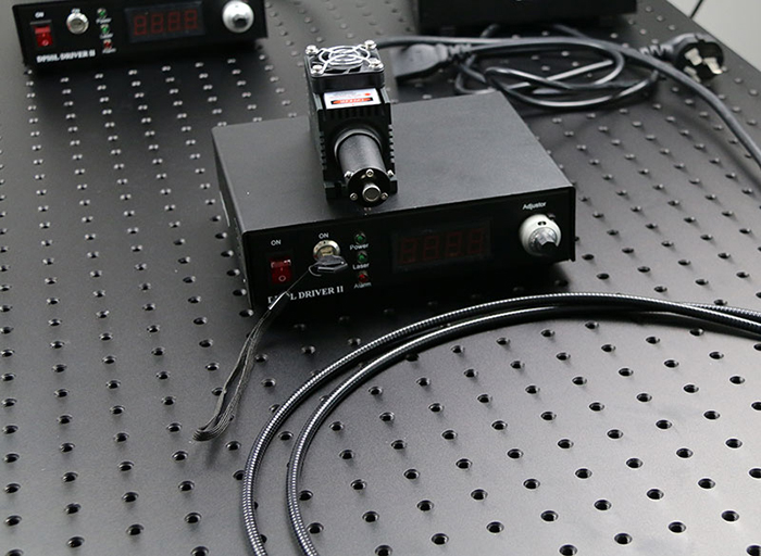 1650nm 400mW IR 다이오드 레이저 Singlemode 섬유 결합 레이저